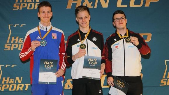  Foto: BSSB / Starker Pistolen-Nachwuchs! Gold für Nils Strubel und Bronze für Soren Korn. 